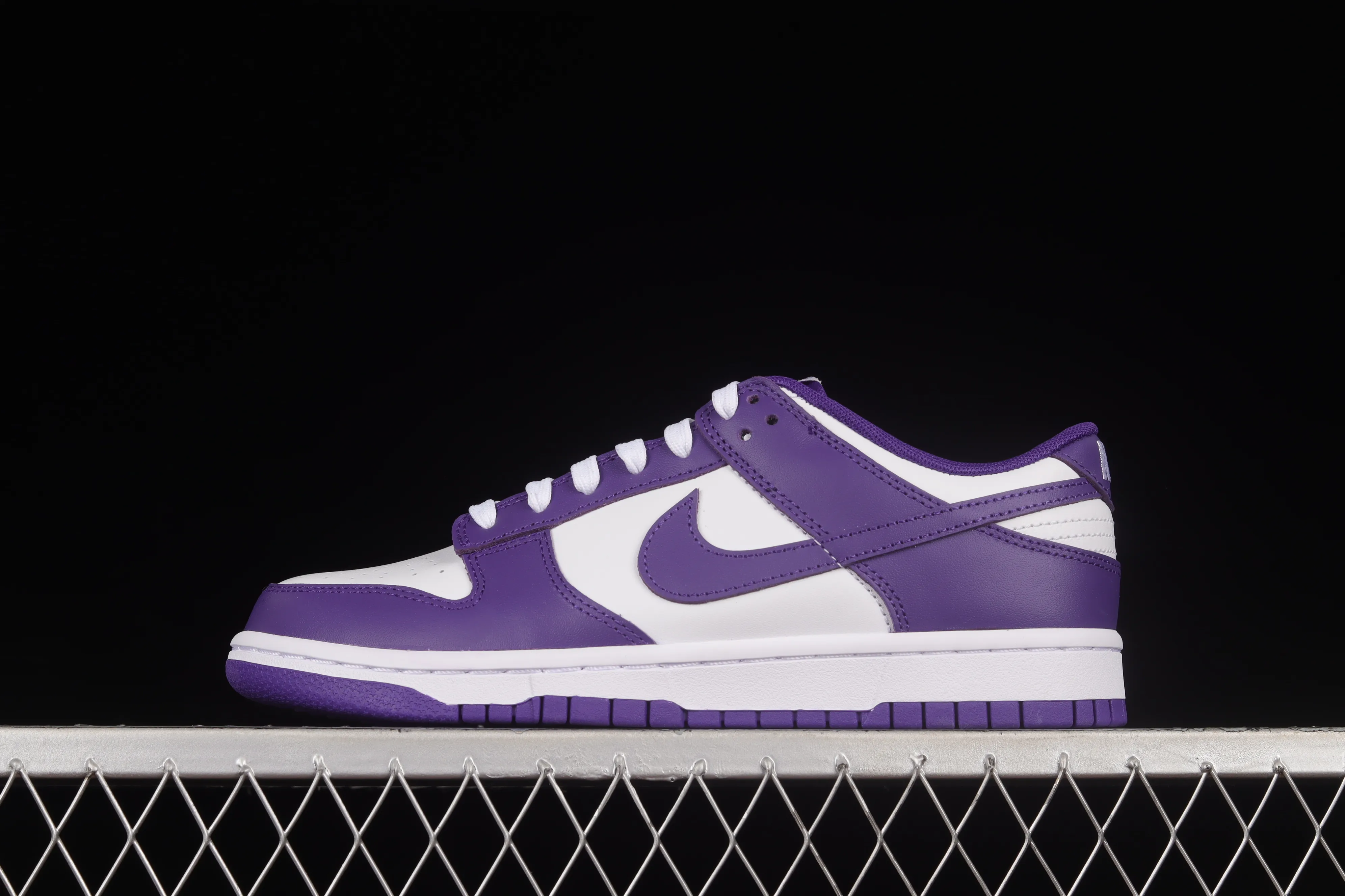 All categories Nk SB Dunk series Nk SB Dunk Low low-top sneakers Pure original version Nk Dunk Low SB Retro blue and white dunk series low-top casual sports skateboard shoes DD1391-104